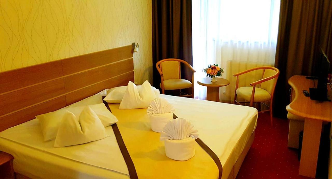 Hotel Carpati Predeal Eksteriør billede